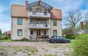 Amazing apartment in Mörlunda with WiFi and 2 Bedrooms